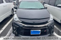 toyota prius-α 2019 CFJ1869299
