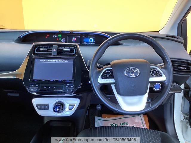 toyota prius 2017 quick_quick_ZVW50_ZVW50-6071863 image 2