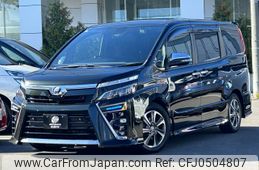 toyota voxy 2019 -TOYOTA--Voxy DBA-ZRR85W--ZRR85-0117640---TOYOTA--Voxy DBA-ZRR85W--ZRR85-0117640-