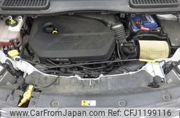 ford kuga 2014 NIKYO_BM18595