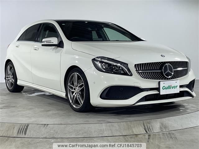 mercedes-benz a-class 2017 CFJ1845703 image 1
