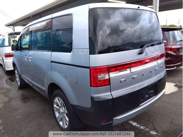mitsubishi delica-d5 2010 CFJ1687244 image 2