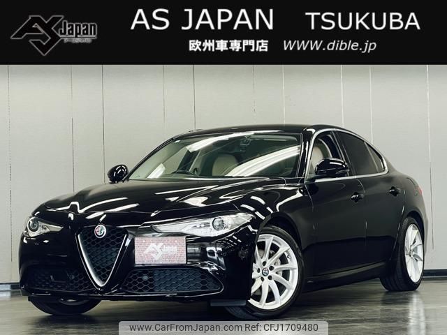 alfa-romeo giulia 2018 CFJ1709480 image 1