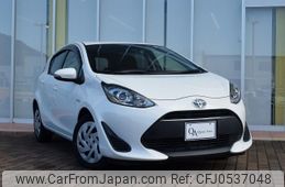 toyota aqua 2017 quick_quick_DAA-NHP10_6672362