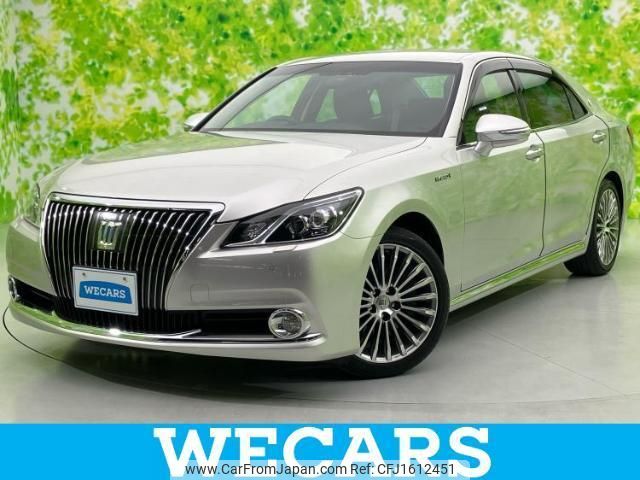toyota crown-majesta 2016 CFJ1612451 image 1