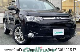 mitsubishi-outlander-2013-7454-car_a20667c5-c61b-45a5-a121-1068489f8df2