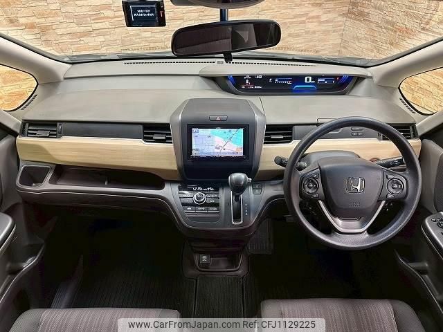 honda freed 2017 quick_quick_DBA-GB5_GB5-1013738 image 2
