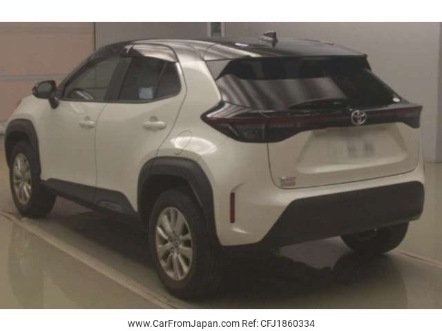 toyota yaris-cross 2022 CFJ1860334 image 2