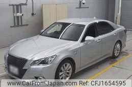 toyota crown 2015 CFJ1654595