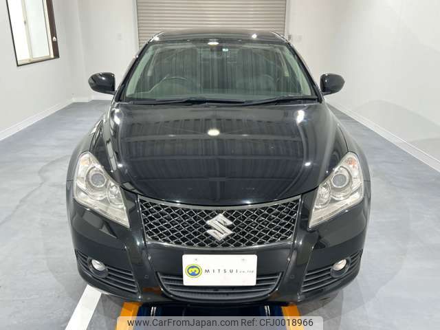 suzuki kizashi 2010 CMATCH_U00045952330 image 2