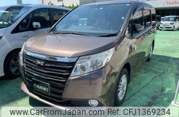 toyota noah 2014 CFJ1369234