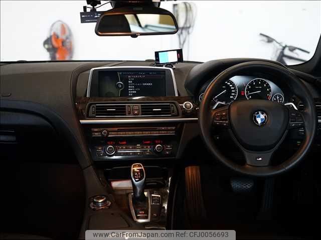 bmw 6-series 2012 -BMW 【尾張小牧 302ﾕ5128】--BMW 6 Series 6A30--0DF13906---BMW 【尾張小牧 302ﾕ5128】--BMW 6 Series 6A30--0DF13906- image 2