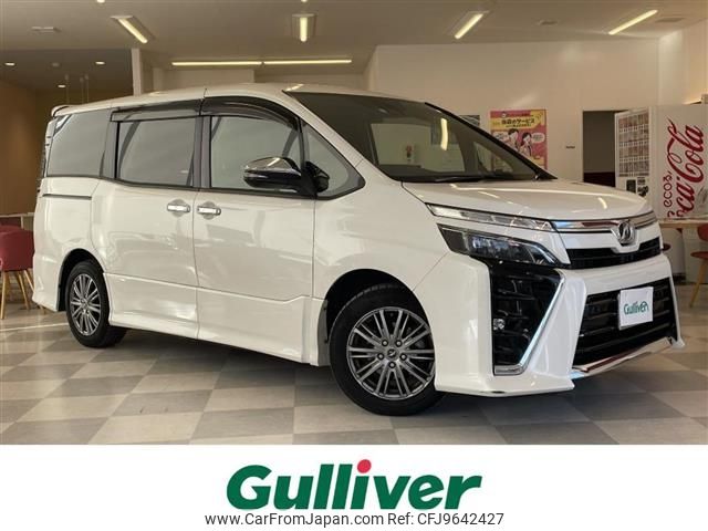 toyota voxy 2019 -TOYOTA--Voxy DBA-ZRR80W--ZRR80-0564956---TOYOTA--Voxy DBA-ZRR80W--ZRR80-0564956- image 1