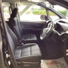 toyota voxy 2017 quick_quick_ZRR80W_ZRR80-0336972 image 18