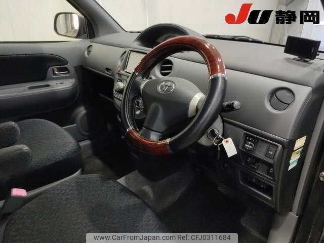 toyota sienta 2013 TE2747 image 2