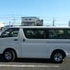 toyota hiace-van 2012 26-2557-28346_8774 image 18