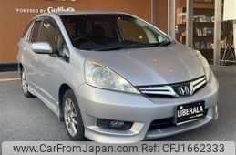 honda fit-shuttle 2013 CFJ1662333