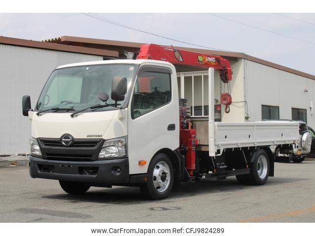 hino dutro 2018 GOO_NET_EXCHANGE_0230013A30240524W001 image 1