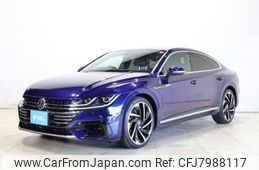 volkswagen arteon 2018 CFJ7988117