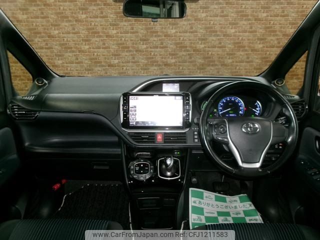 toyota voxy 2017 -TOYOTA--Voxy DAA-ZWR80W--ZWR80-0245730---TOYOTA--Voxy DAA-ZWR80W--ZWR80-0245730- image 2