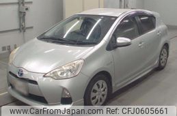 toyota aqua 2012 quick_quick_DAA-NHP10_NHP10-2012392