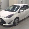 toyota aqua 2018 -TOYOTA--AQUA NHP10-6704797---TOYOTA--AQUA NHP10-6704797- image 1