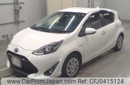 toyota aqua 2018 -TOYOTA--AQUA NHP10-6704797---TOYOTA--AQUA NHP10-6704797-