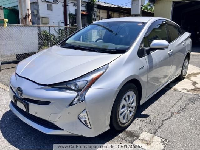 toyota prius 2018 quick_quick_DAA-ZVW50_ZVW50-6126011 image 1