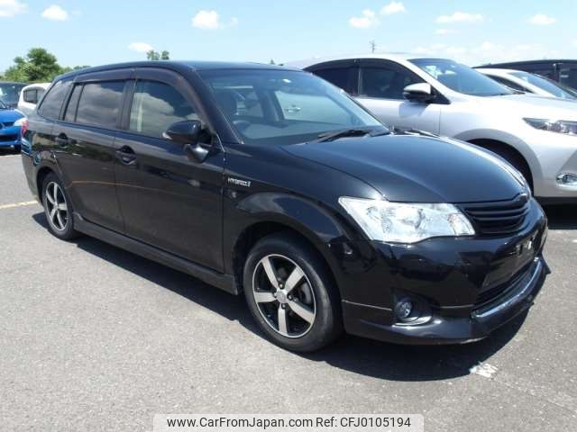 toyota corolla-fielder 2014 -TOYOTA--Corolla Fielder DAA-NKE165G--NKE165G-7060095---TOYOTA--Corolla Fielder DAA-NKE165G--NKE165G-7060095- image 1