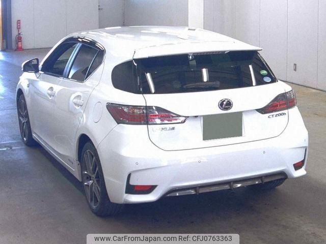 lexus ct 2016 quick_quick_DAA-ZWA10_ZWA10-2274771 image 2