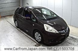 honda fit-shuttle 2012 CFJ1503708