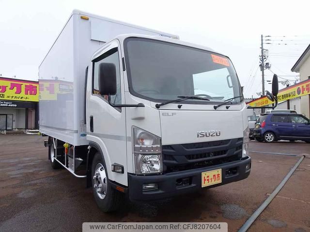 isuzu elf-truck 2016 CFJ8207604 image 2