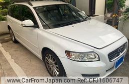 volvo v50 2011 CFJ1606747