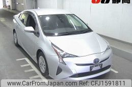 toyota prius 2018 CFJ1591811