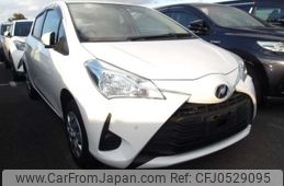 toyota vitz 2019 -TOYOTA--Vitz DBA-NSP135--NSP135-4011459---TOYOTA--Vitz DBA-NSP135--NSP135-4011459-