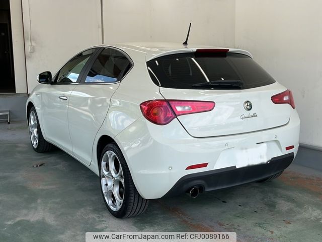 alfa-romeo giulietta 2012 -ALFA ROMEO 【岐阜 345は1005】--Alfa Romeo Giulietta 940141-07143582---ALFA ROMEO 【岐阜 345は1005】--Alfa Romeo Giulietta 940141-07143582- image 2