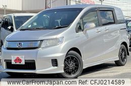 honda freed-spike-hybrid 2012 GOO_JP_700050301430240915004