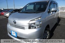 toyota voxy 2010 Y2025010279F-21