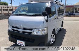 toyota regiusace-van 2010 GOO_JP_700080241230240811002