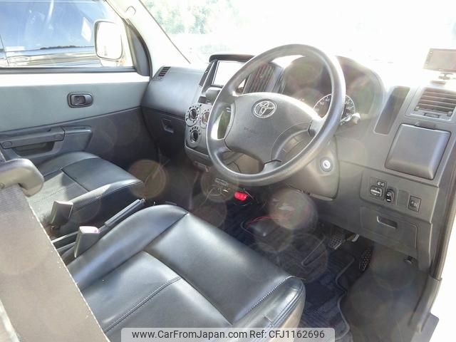 toyota townace-truck 2019 GOO_JP_700050416230250517001 image 2