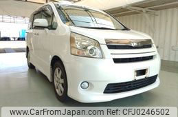 toyota noah 2009 ENHANCEAUTO_1_ea288075