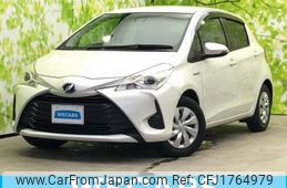 toyota vitz 2017 CFJ1764979