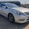 hyundai grandeur 2011 CFJ3285978 image 1