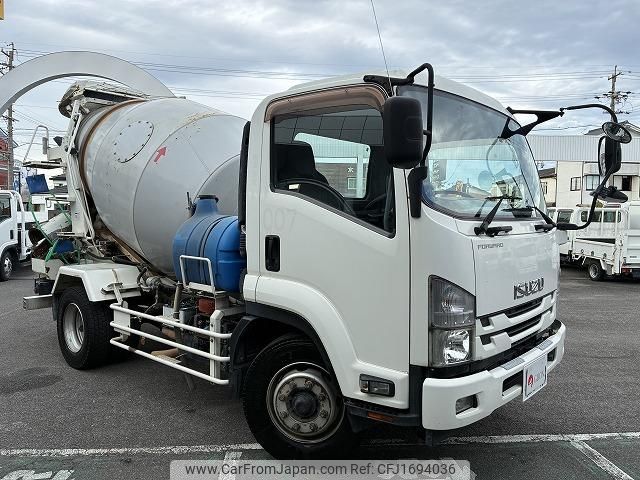 isuzu forward 2015 CFJ1694036 image 2