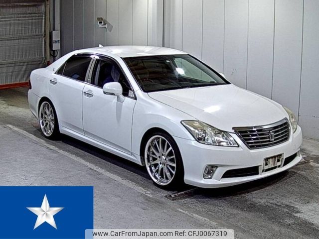 toyota crown 2011 CFJ0067319 image 1
