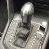 volkswagen tiguan 2020 quick_quick_5NCZD_WVGZZZ5NZLW899335 image 12