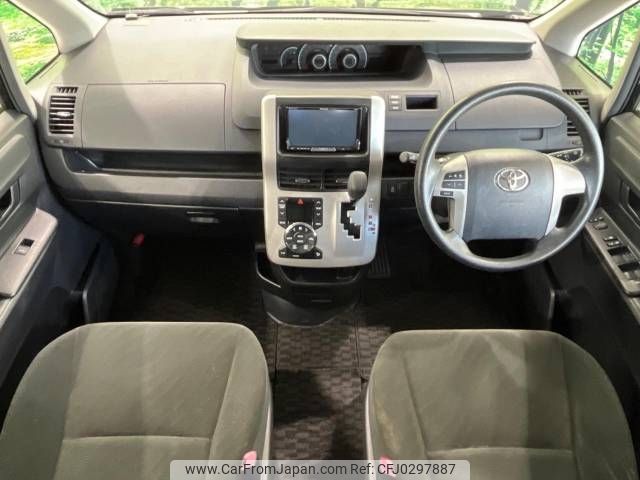 toyota voxy 2011 -TOYOTA--Voxy DBA-ZRR70G--ZRR70-0449241---TOYOTA--Voxy DBA-ZRR70G--ZRR70-0449241- image 2