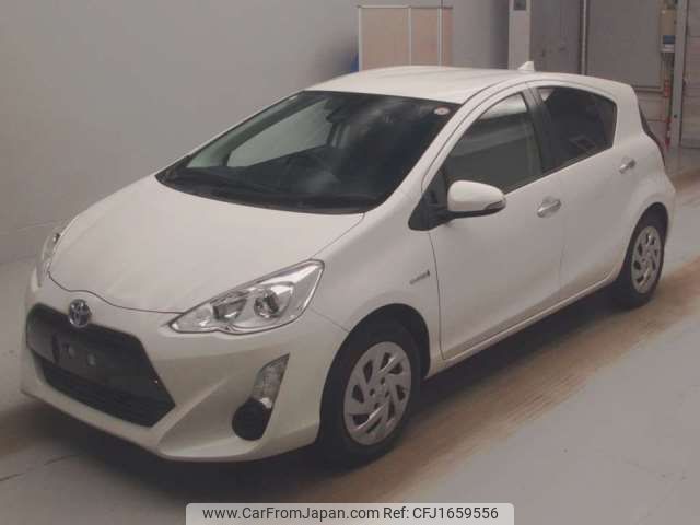 toyota aqua 2016 CFJ1659556 image 1