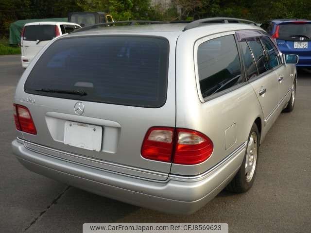 mercedes-benz e-class-station-wagon 1997 -MERCEDES-BENZ--Benz E Class Wagon E-210265--WDB210265-1A551058---MERCEDES-BENZ--Benz E Class Wagon E-210265--WDB210265-1A551058- image 2