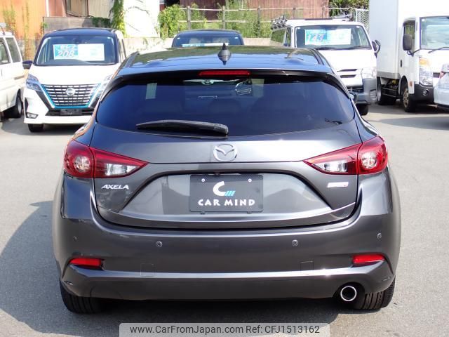 mazda axela 2017 CFJ1513162 image 2